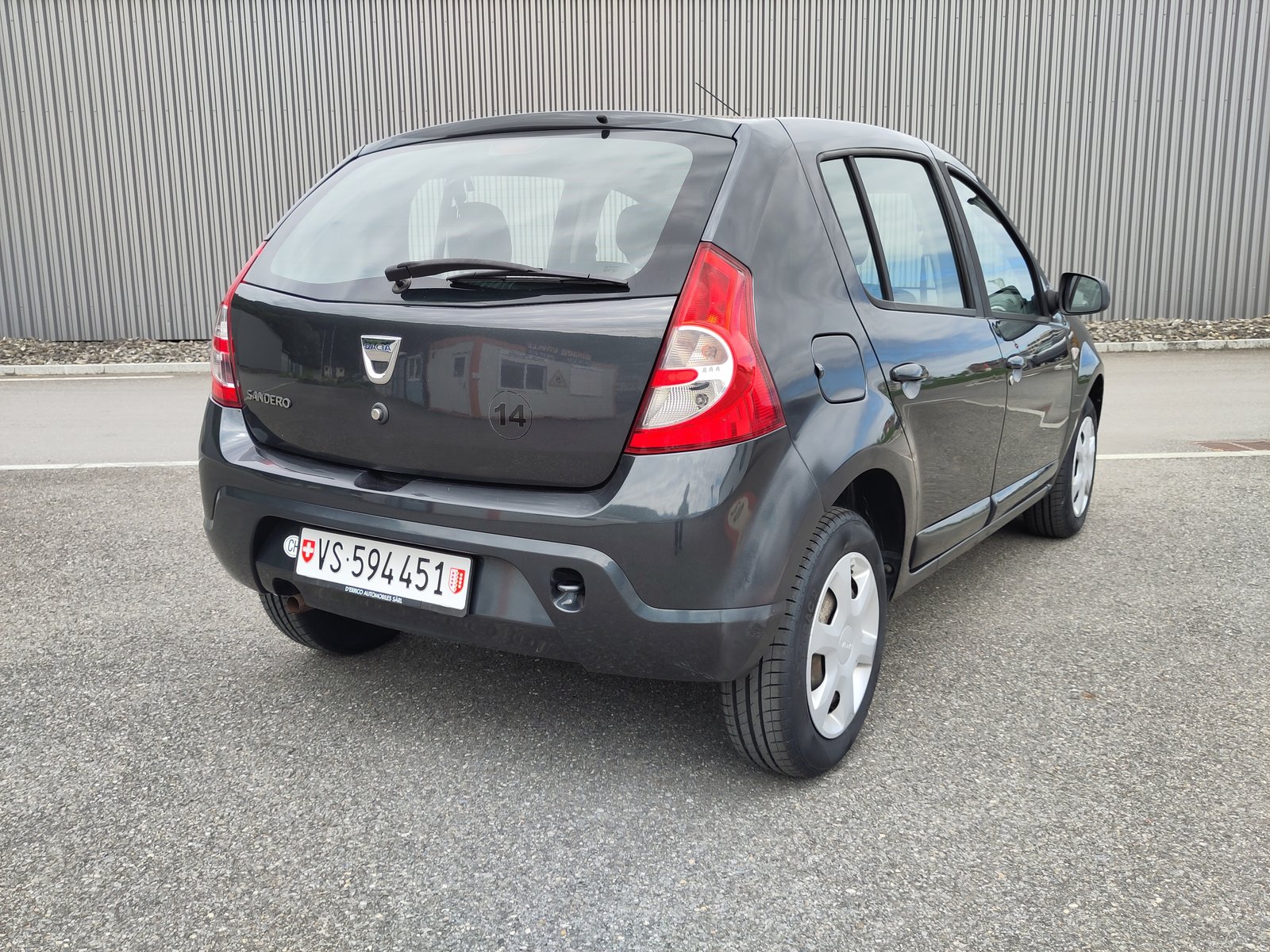 DACIA Sandero 1.6 Lauréate, Essence, Occasion / Utilisé, Manuelle - 4