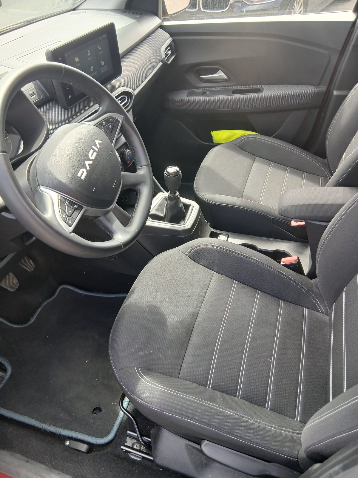 DACIA Sandero TCe 90 Expression, Essence, Occasion / Utilisé, Manuelle - 6