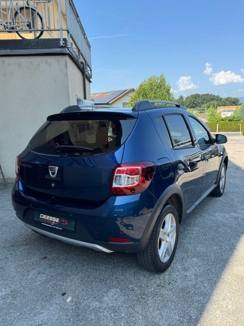 DACIA Sandero Tce 90 Stepway Lauréate, Petrol, Second hand / Used, Manual - 4