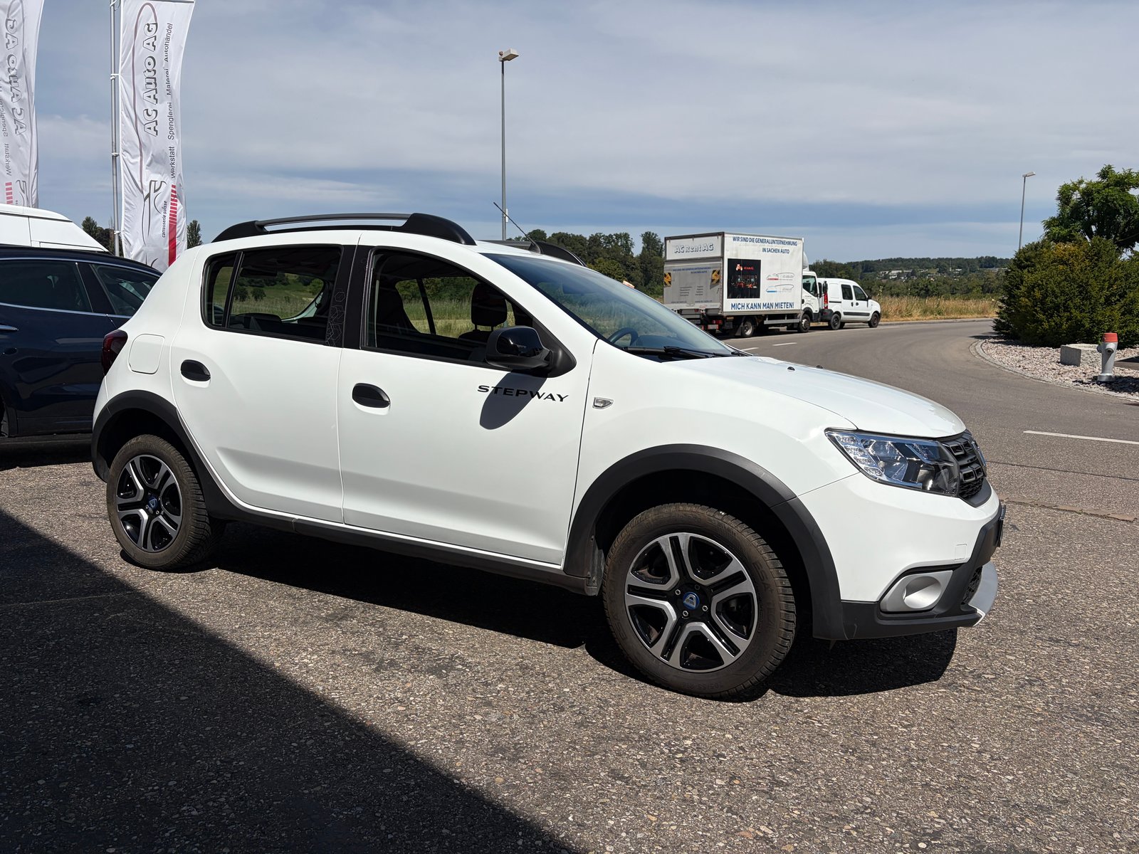 DACIA Sandero Tce 100 Stepway, Benzin, Occasion / Gebraucht, Handschaltung - 2