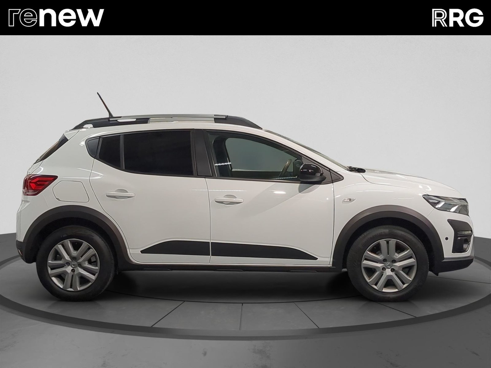 DACIA Sandero Stepway TCe 90 Comfort, Benzin, Occasion / Gebraucht, Handschaltung - 2