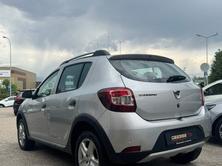 DACIA Sandero Tce 90 Stepway Lauréate, Petrol, Second hand / Used, Manual - 4