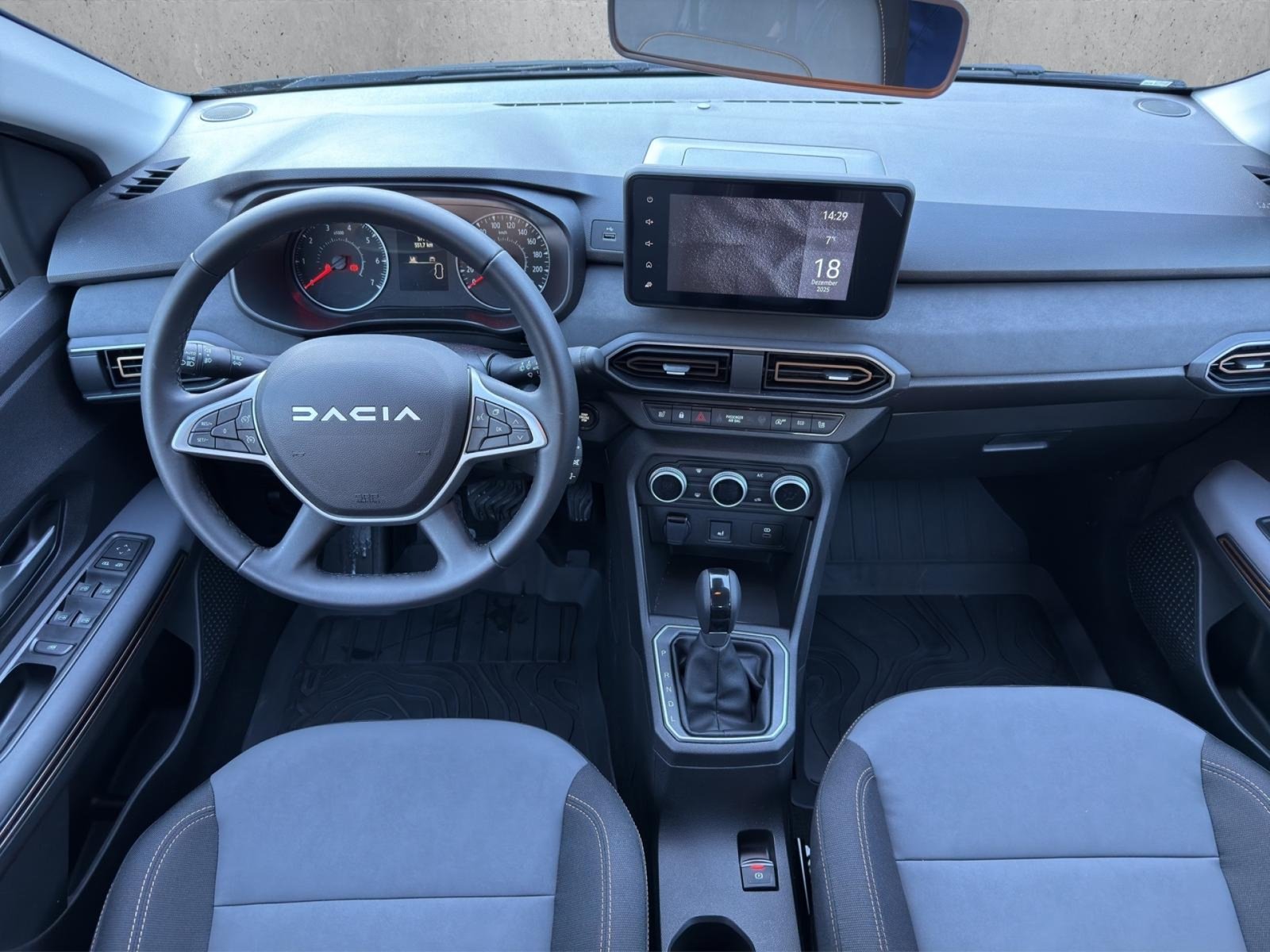 DACIA Sandero Stepway extreme+ TCe 90 auto, Essence, Véhicule neuf pré-immatriculé, Automatique - 6