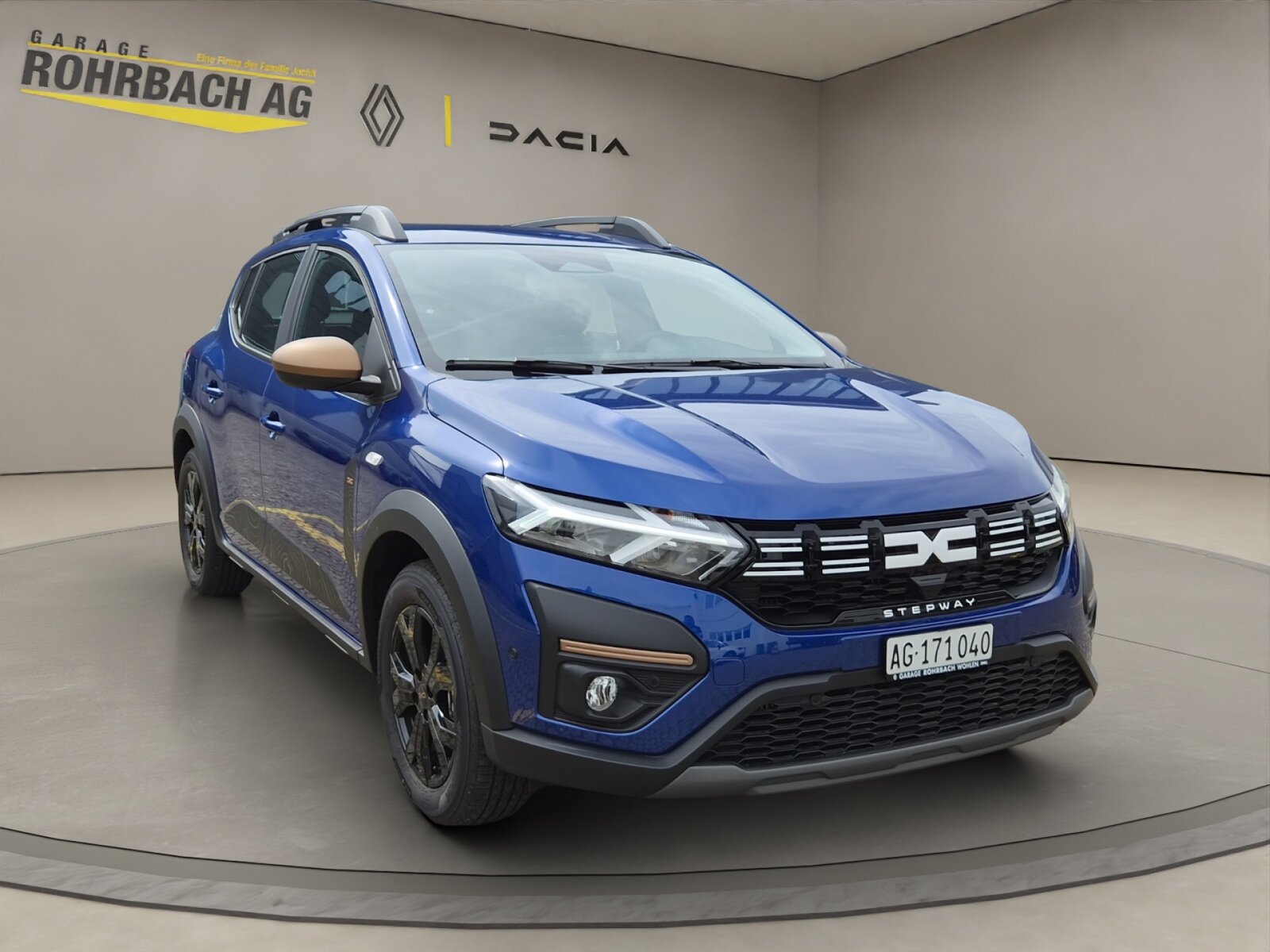 DACIA Sandero Stepway extreme+ TCe 90 CVT 1.0 TCe Stepway Extreme+, Petrol, Pre-registered new car, Automatic