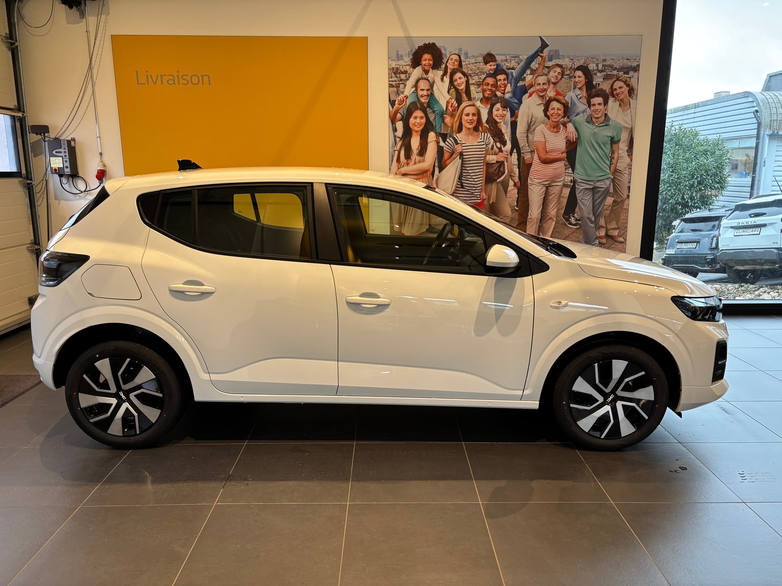 DACIA Sandero TCe 100 Expression, Benzin, Neuwagen, Handschaltung - 4