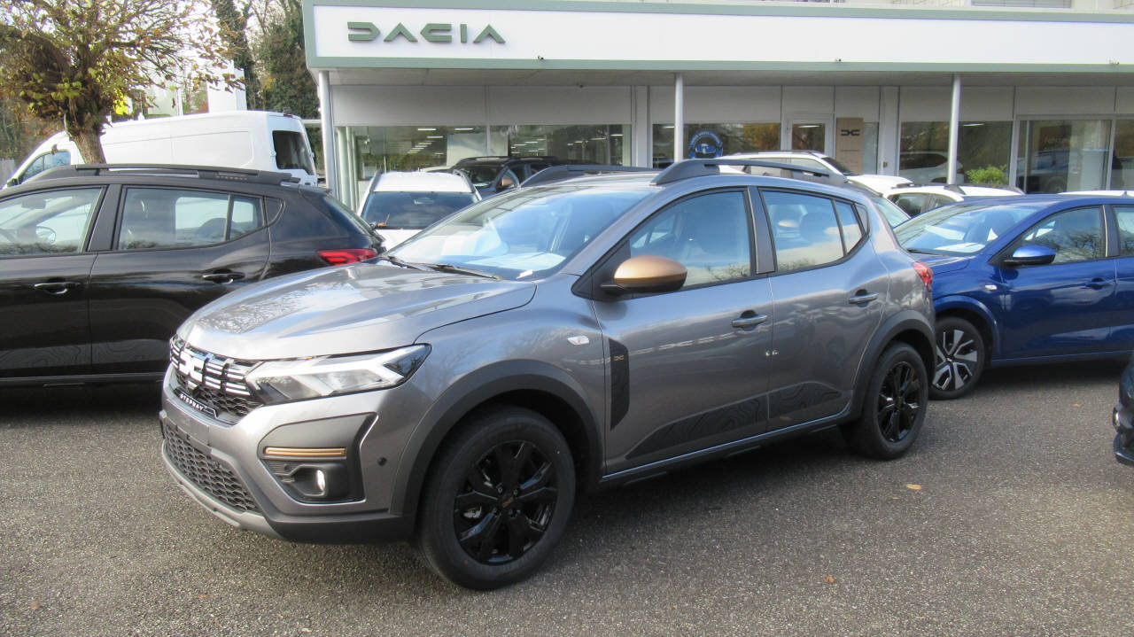 DACIA Sandero 1.0 TCe 90 Stepway Extreme CVT, Benzina, Auto nuove, Automatico - 2