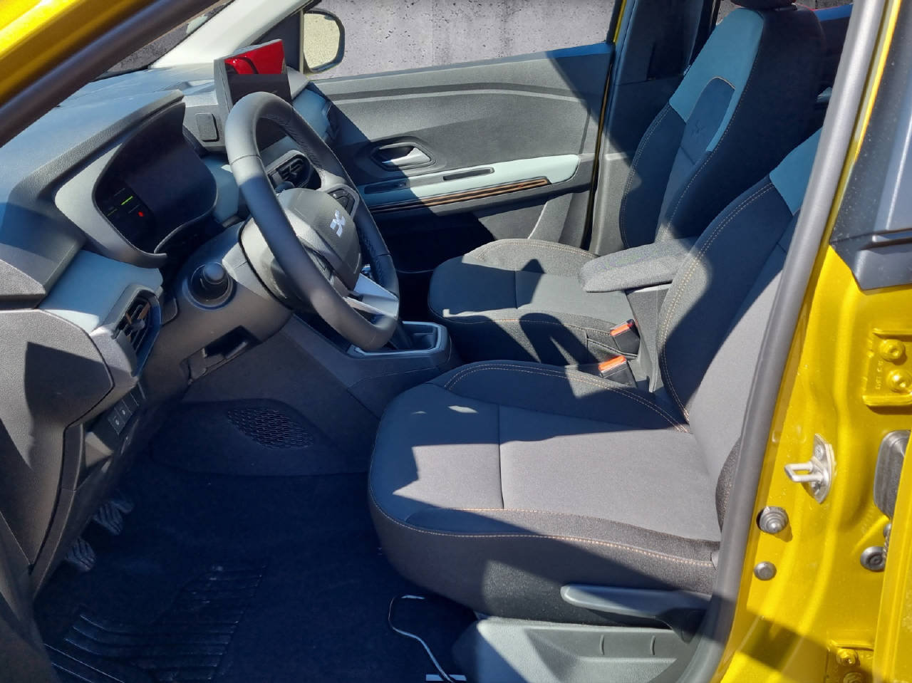 DACIA Neuer Sandero Stepway extreme TCe 110, Benzin, Neuwagen, Handschaltung - 5