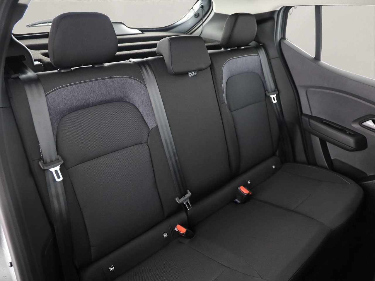 DACIA Sandero 1.0 TCe 100 Expression, Essence, Voiture nouvelle, Manuelle - 7
