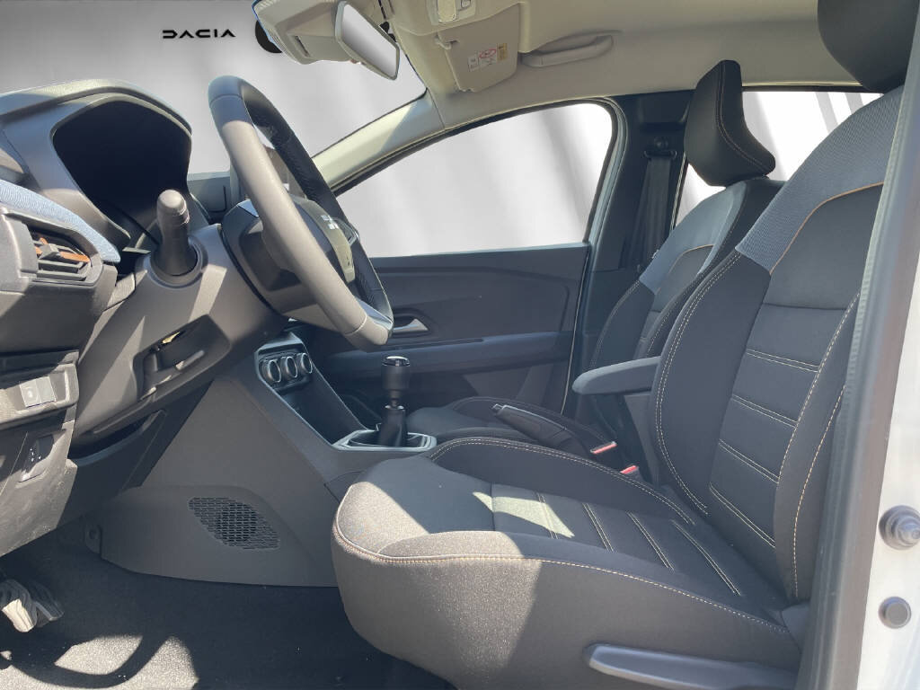 DACIA Sandero 1.0 TCe 110 Stepway Expression, Essence, Voiture nouvelle, Manuelle - 4