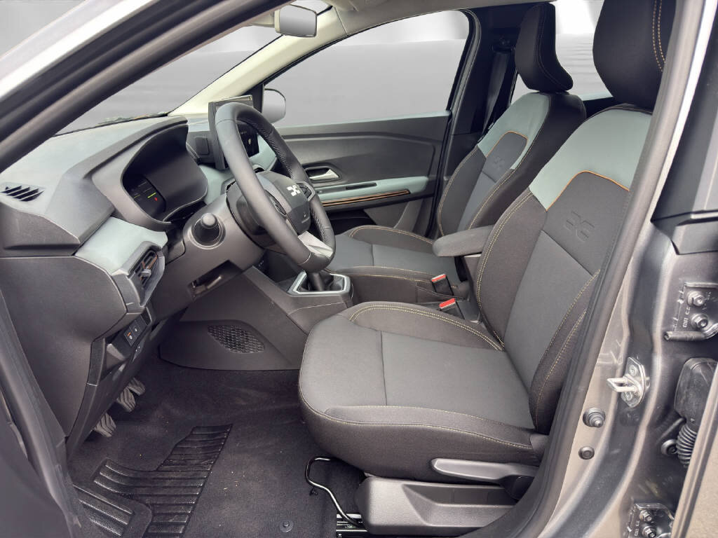 DACIA Sandero 1.0 TCe 110 Stepway Extreme, Essence, Voiture nouvelle, Manuelle - 4