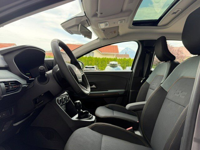 DACIA Sandero 1.0 TCe 110 Stepway Extreme, Petrol, New car, Manual - 6