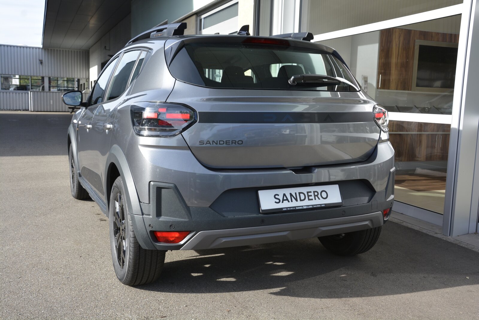 DACIA SANDERO Stepway extreme TCe 110, Petrol, New car, Manual - 5