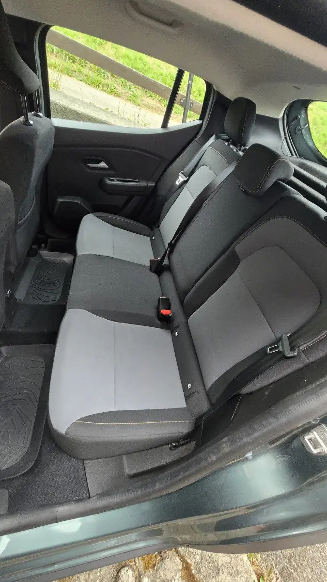 DACIA Sandero 1.0 TCe 90 Stepway Extreme+, Benzin, Occasion / Gebraucht, Automat - 6