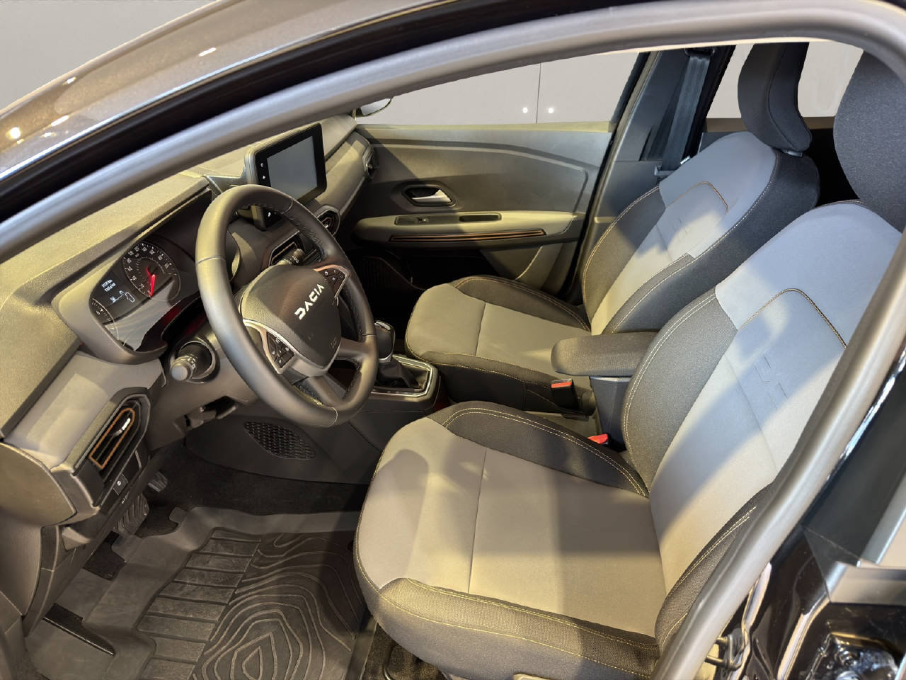 DACIA Sandero 1.0 TCe Stepway Extreme+, Essence, Occasion / Utilisé, Automatique - 5
