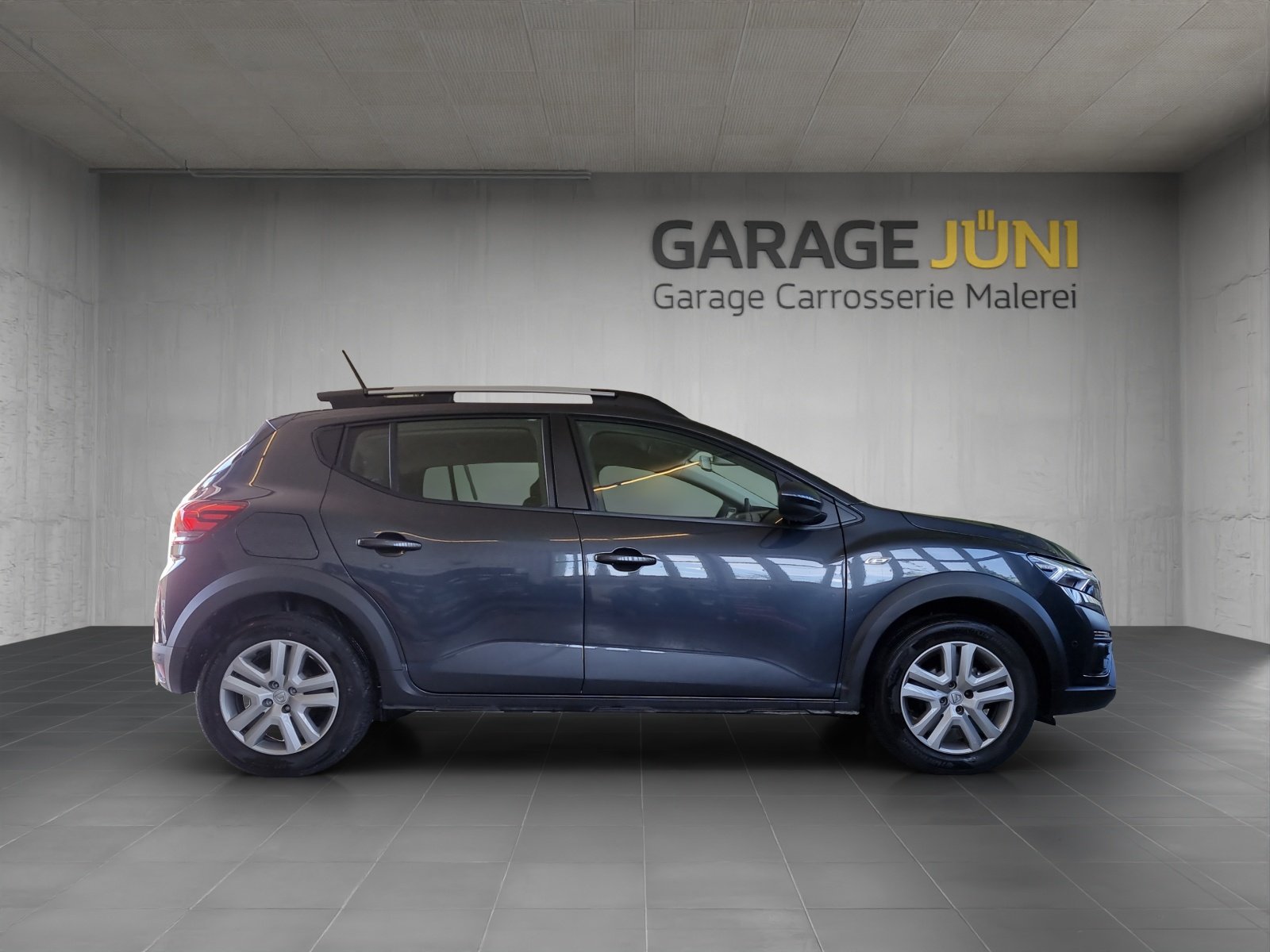 DACIA Sandero 1.0 TCe Stepway Comfort, Petrol, Second hand / Used, Manual - 2