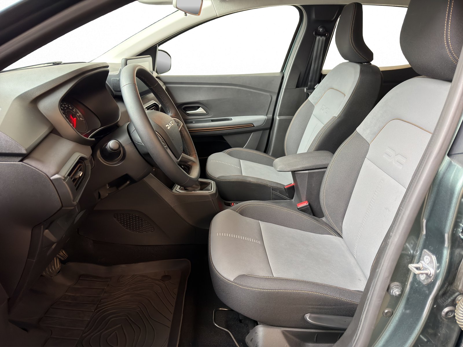 DACIA Sandero 1.0 TCe 90 Stepway Ext, Essence, Occasion / Utilisé, Automatique - 7
