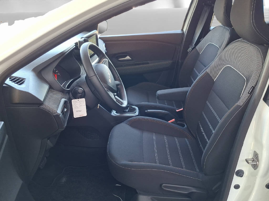 DACIA Sandero 1.0 TCe Stepway Expression, Benzin, Occasion / Gebraucht, Automatik - 4