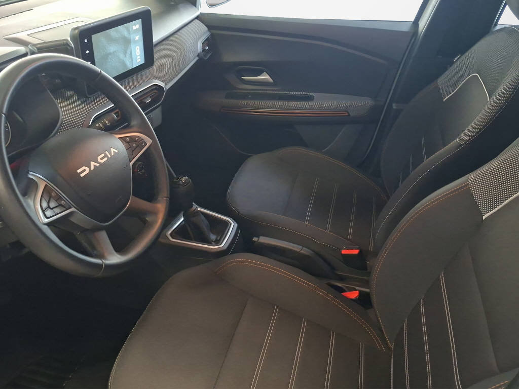 DACIA Sandero 1.0 TCe 110 Stepway Extreme, Benzin, Occasion / Gebraucht, Handschaltung - 5