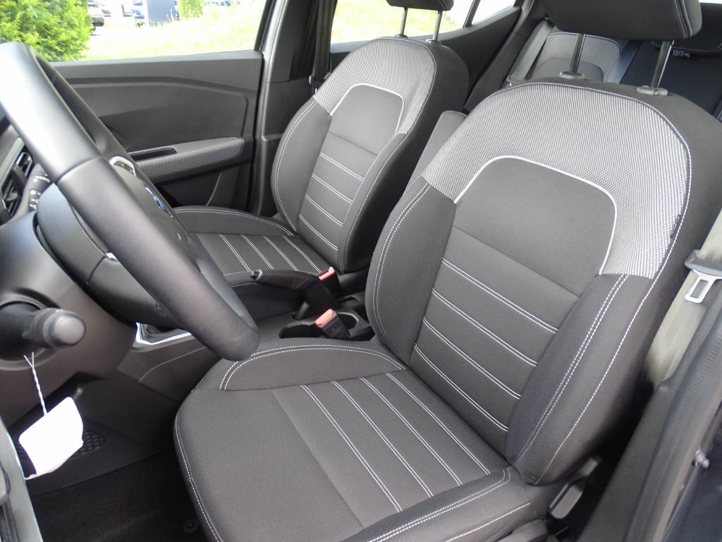 DACIA Sandero 1.0 TCe Comfort, Benzin, Occasion / Gebraucht, Handschaltung - 5