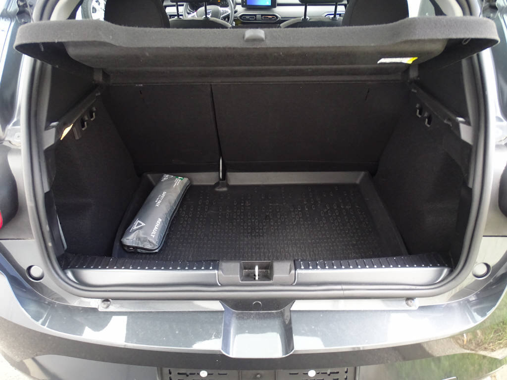 DACIA Sandero 1.0 TCe Comfort, Benzin, Occasion / Gebraucht, Handschaltung - 7
