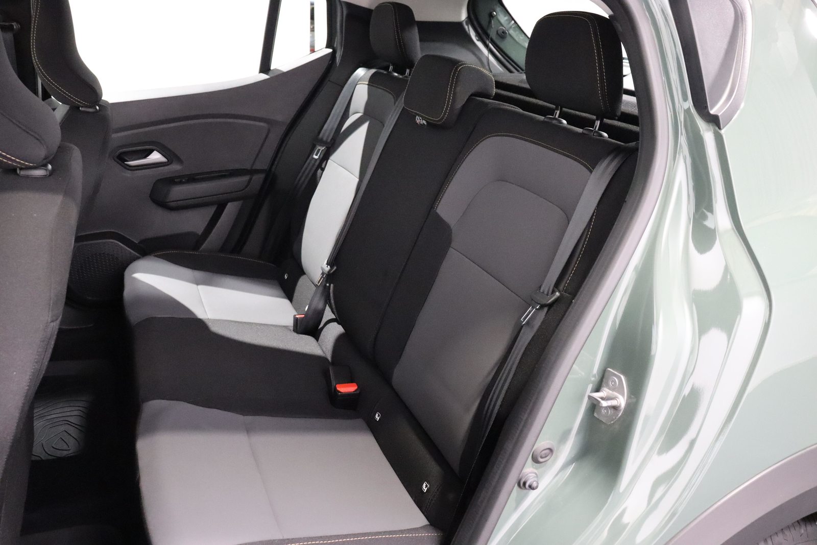 DACIA Sandero 1.0 TCe 110 Stepway Extreme+, Petrol, Second hand / Used, Manual - 6