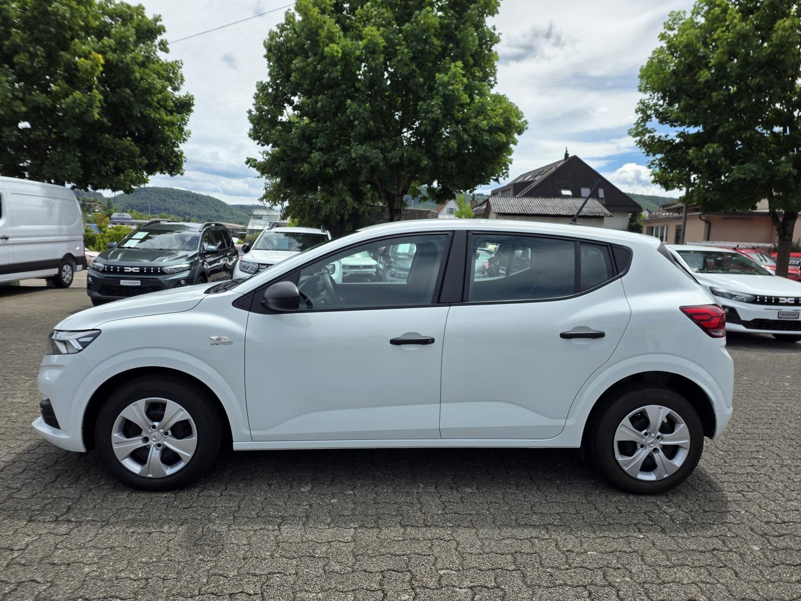 DACIA Sandero ESSENTIAL SCe 65, Essence, Occasion / Utilisé, Manuelle - 2