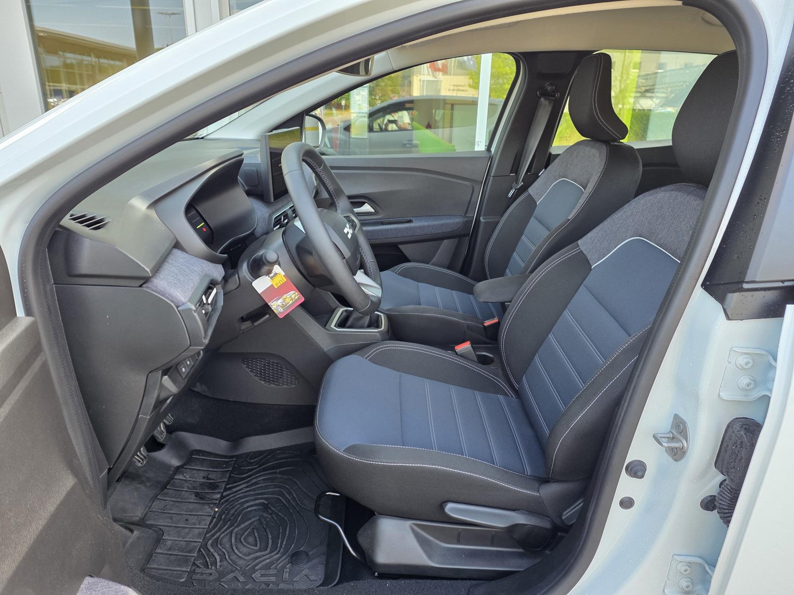 DACIA Sandero 1.0 TCe 100 Journey, Essence, Occasion / Utilisé, Manuelle - 6