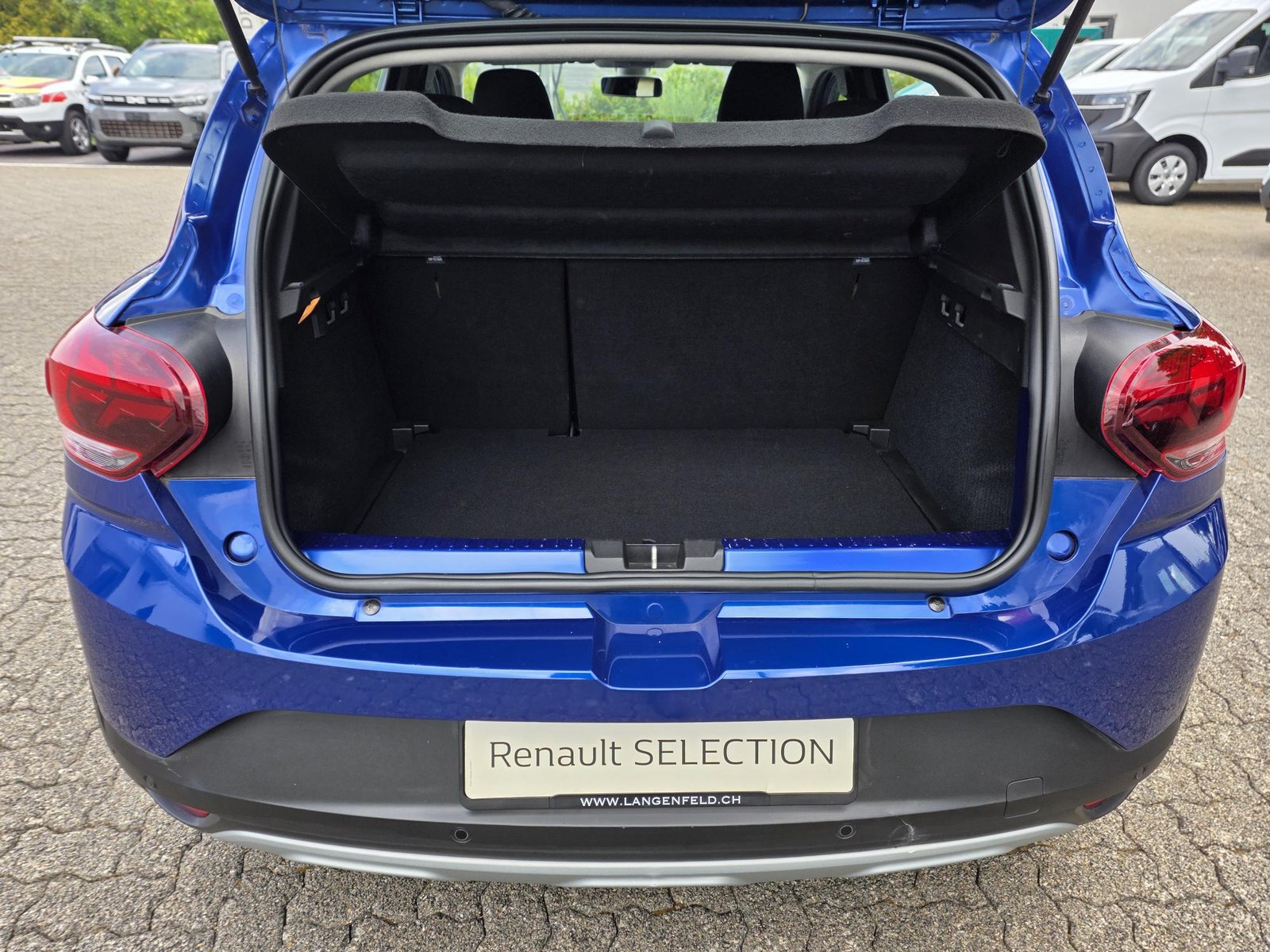 DACIA Sandero 1.0 TCe Stepway Extreme, Benzin, Occasion / Gebraucht, Automatik - 5