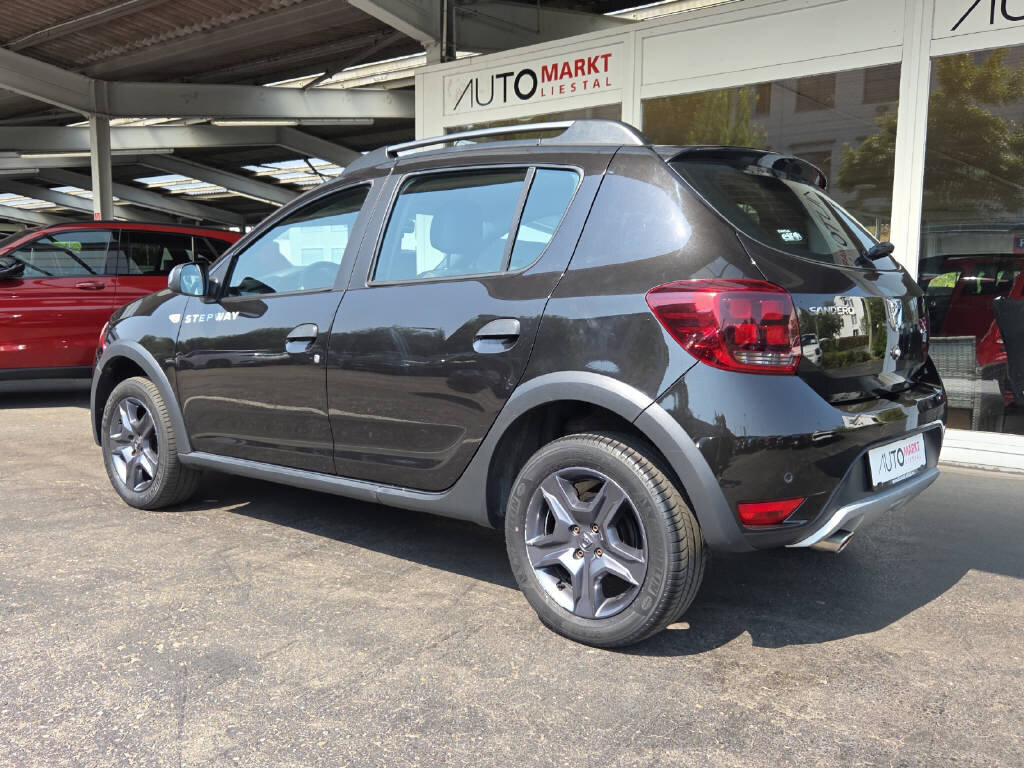 DACIA Sandero 0.9 TCe Stepway Lauréate S/S, Benzin, Occasion / Gebraucht, Handschaltung - 3