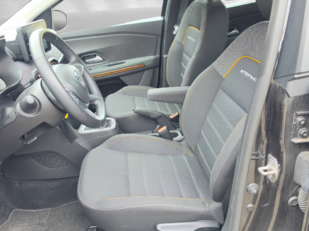 DACIA Sandero 1.0 TCe Stepway Comfort, Essence, Occasion / Utilisé, Manuelle - 4