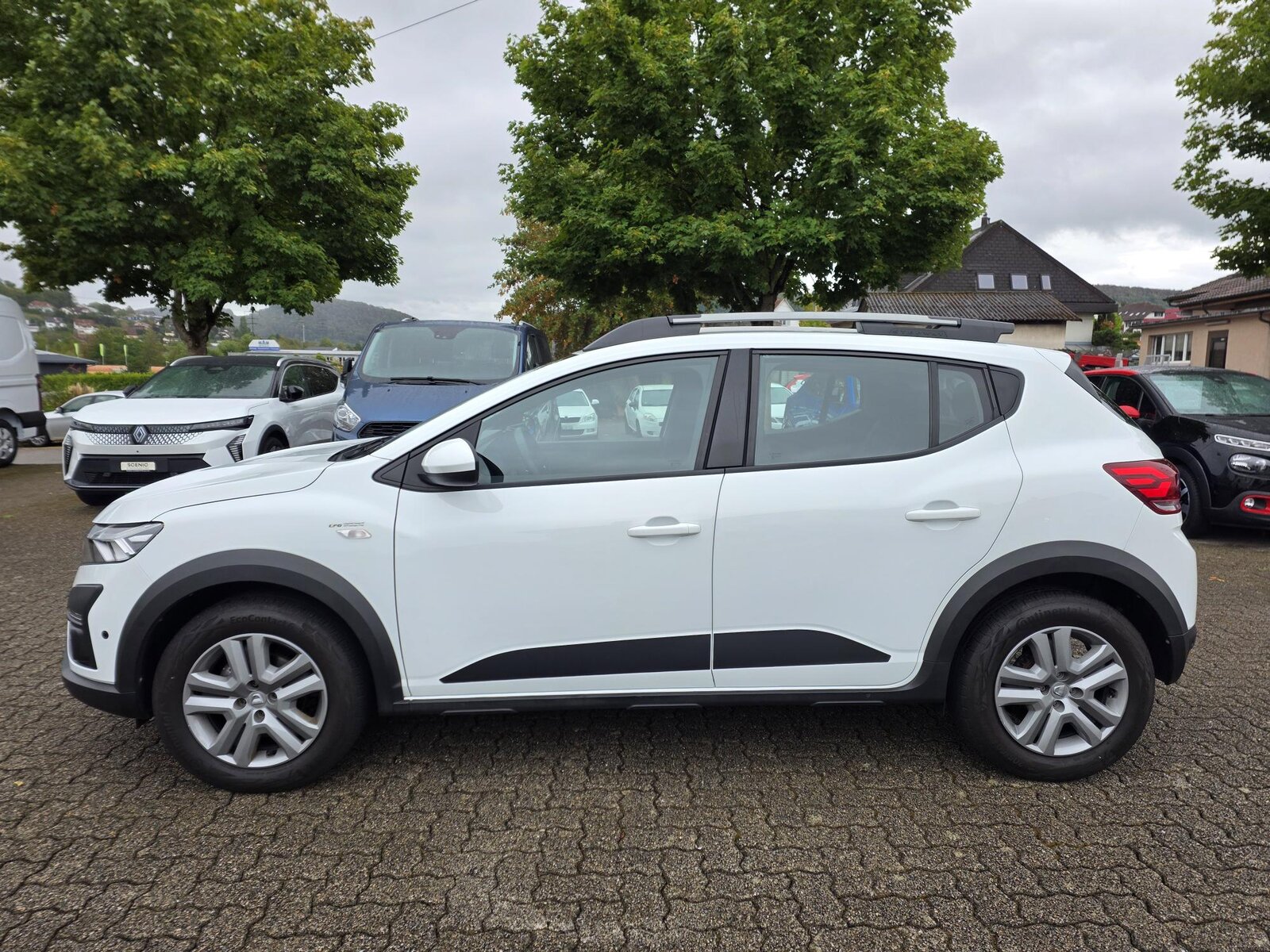 DACIA Sandero 1.0 TCe Stepway Comfort, Essence, Occasion / Utilisé, Automatique - 2