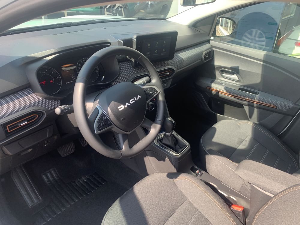 DACIA SANDERO 1.0 TCe Stepway Expression, Essence, Occasion / Utilisé, Automatique - 3
