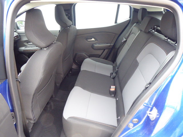 DACIA Sandero 1.0 TCe 90 Stepway Extreme+ Aut., Essence, Voiture de démonstration, Automatique - 7