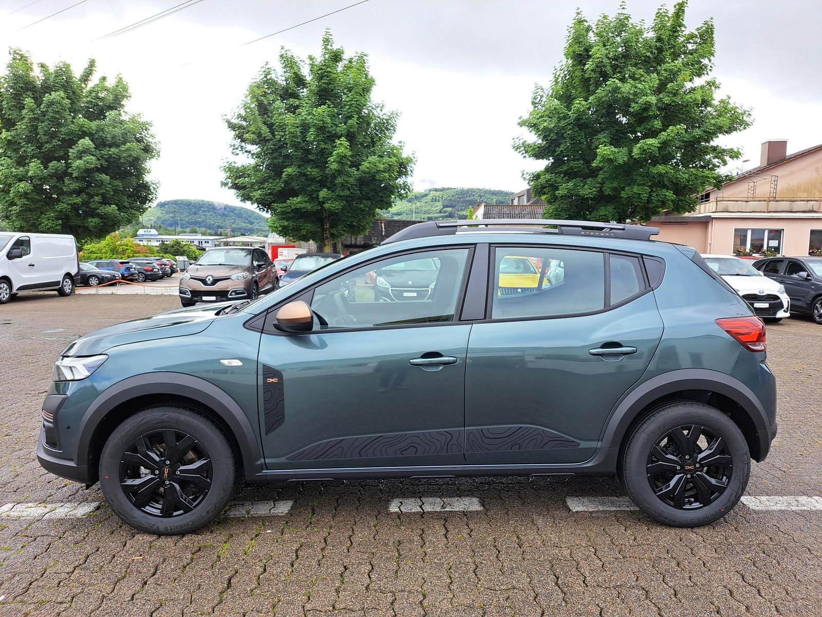 DACIA Sandero Stepway extreme+ TCe 90 auto, Petrol, Ex-demonstrator, Automatic - 2