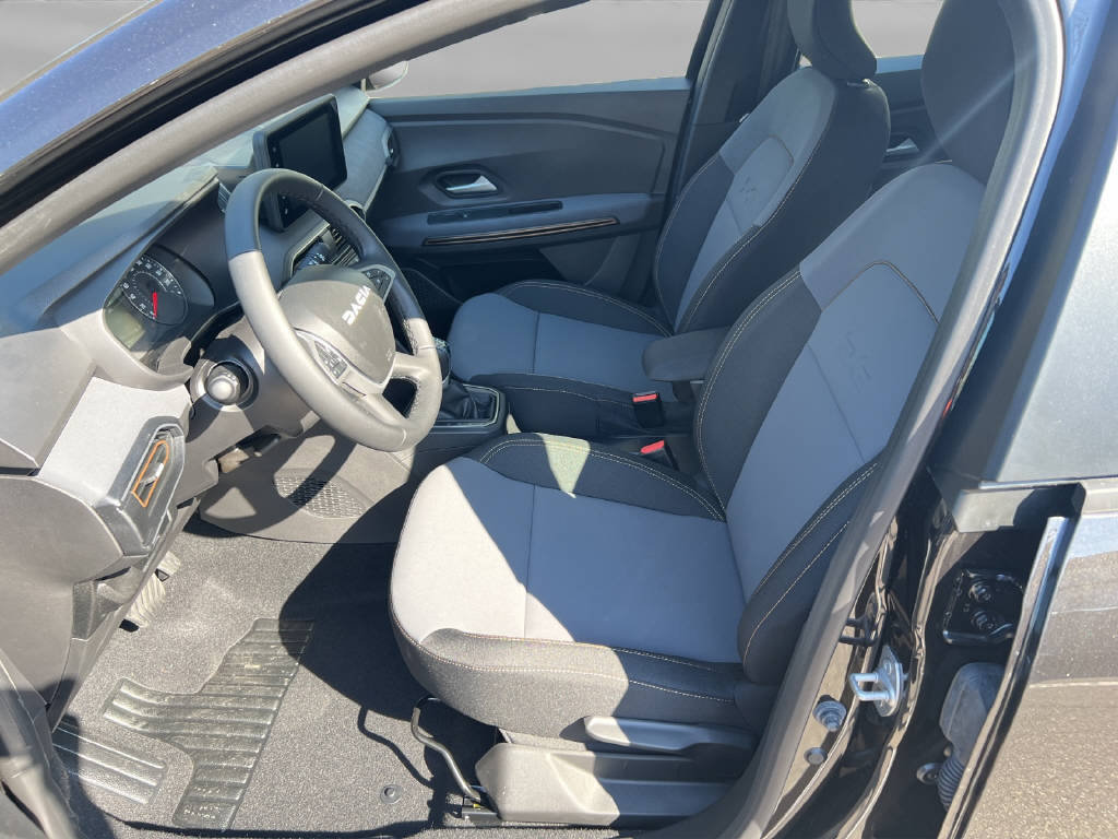 DACIA Sandero 1.0 TCe 90 Stepway Extreme, Benzin, Vorführwagen, Automatik - 4