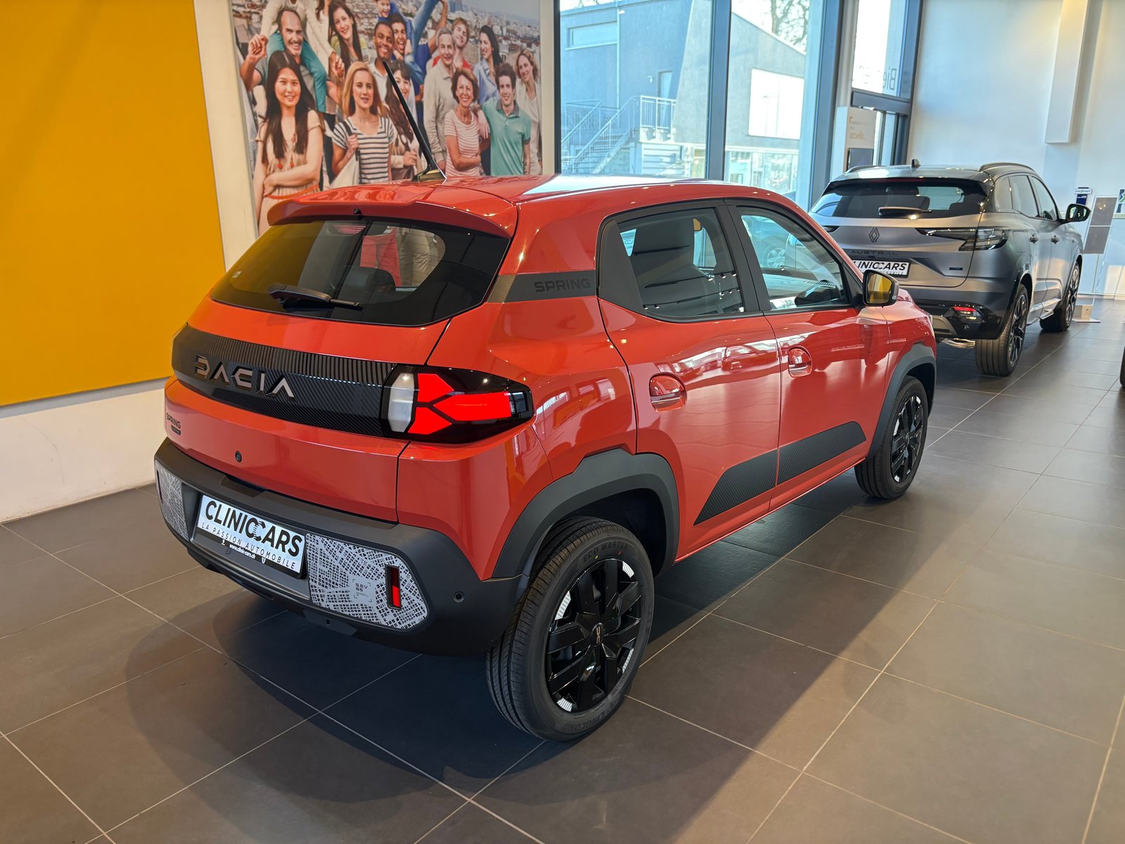 DACIA Spring 27 kWh Extreme, Electric, New car, Automatic - 4