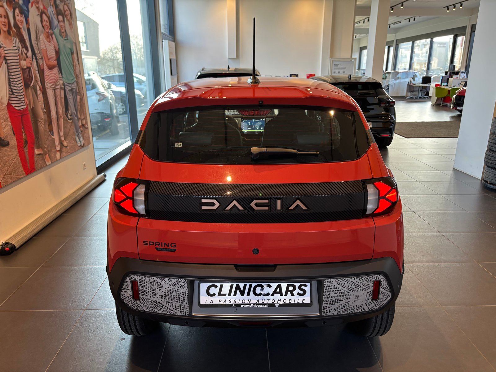 DACIA Spring 27 kWh Extreme, Electric, New car, Automatic - 6