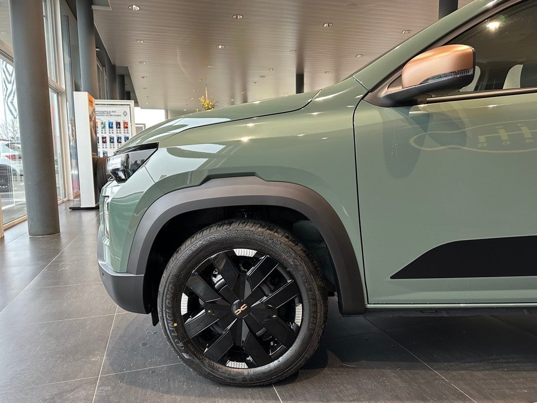 DACIA Spring 27 kWh Extreme, Elektro, Occasion / Gebraucht, Automat - 3