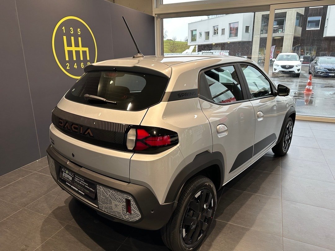 DACIA Spring 27 kWh Extreme, Electric, Ex-demonstrator, Automatic - 7