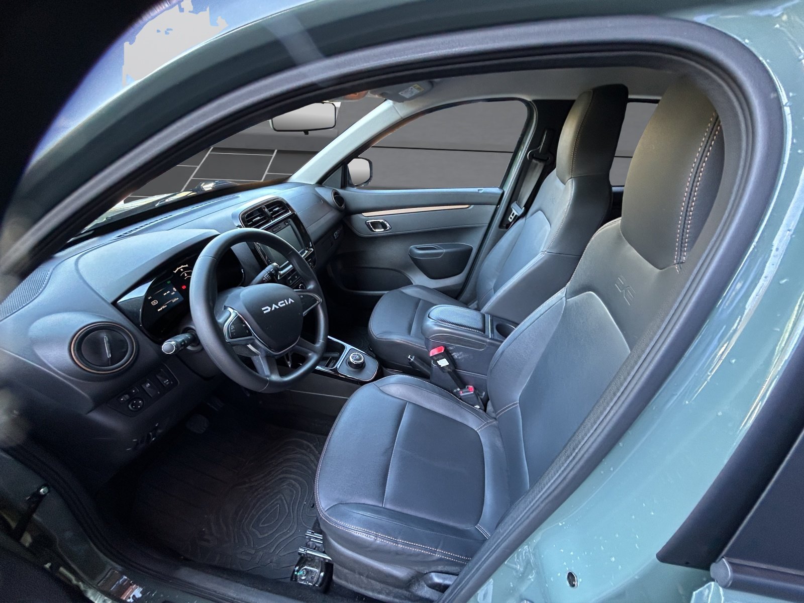 DACIA Spring 27kWh Elec65 Extr., Électrique, Occasion / Utilisé, Automatique - 5