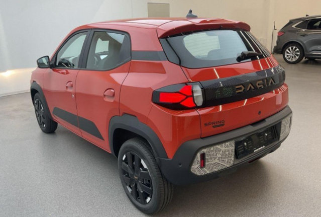 DACIA Spring 27 kWh Extreme, Elettrica, Occasioni / Usate, Automatico - 4