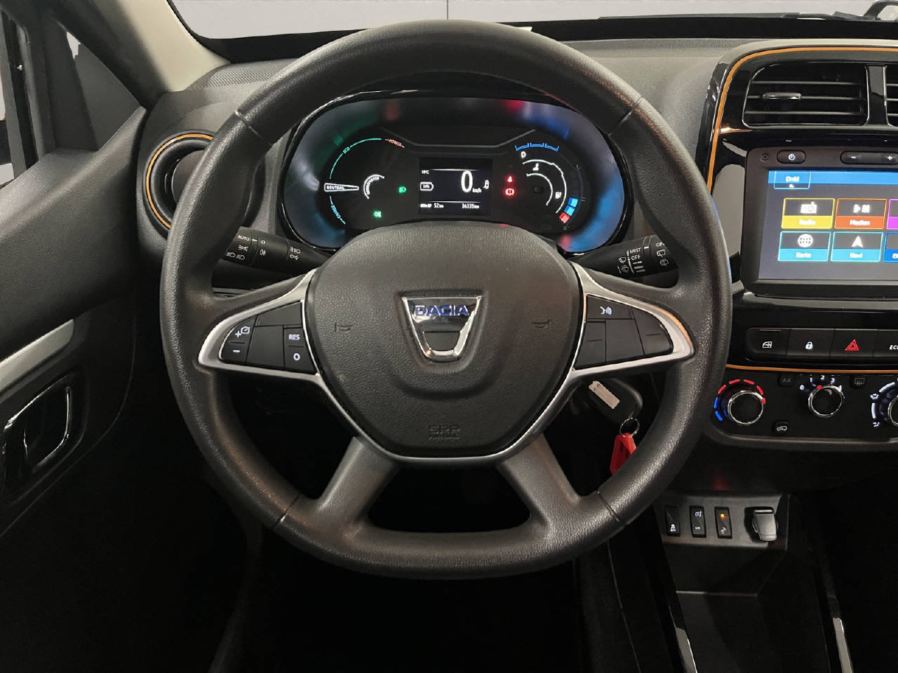 DACIA Spring Comfort Plus, Elektro, Occasion / Gebraucht, Automatik - 7