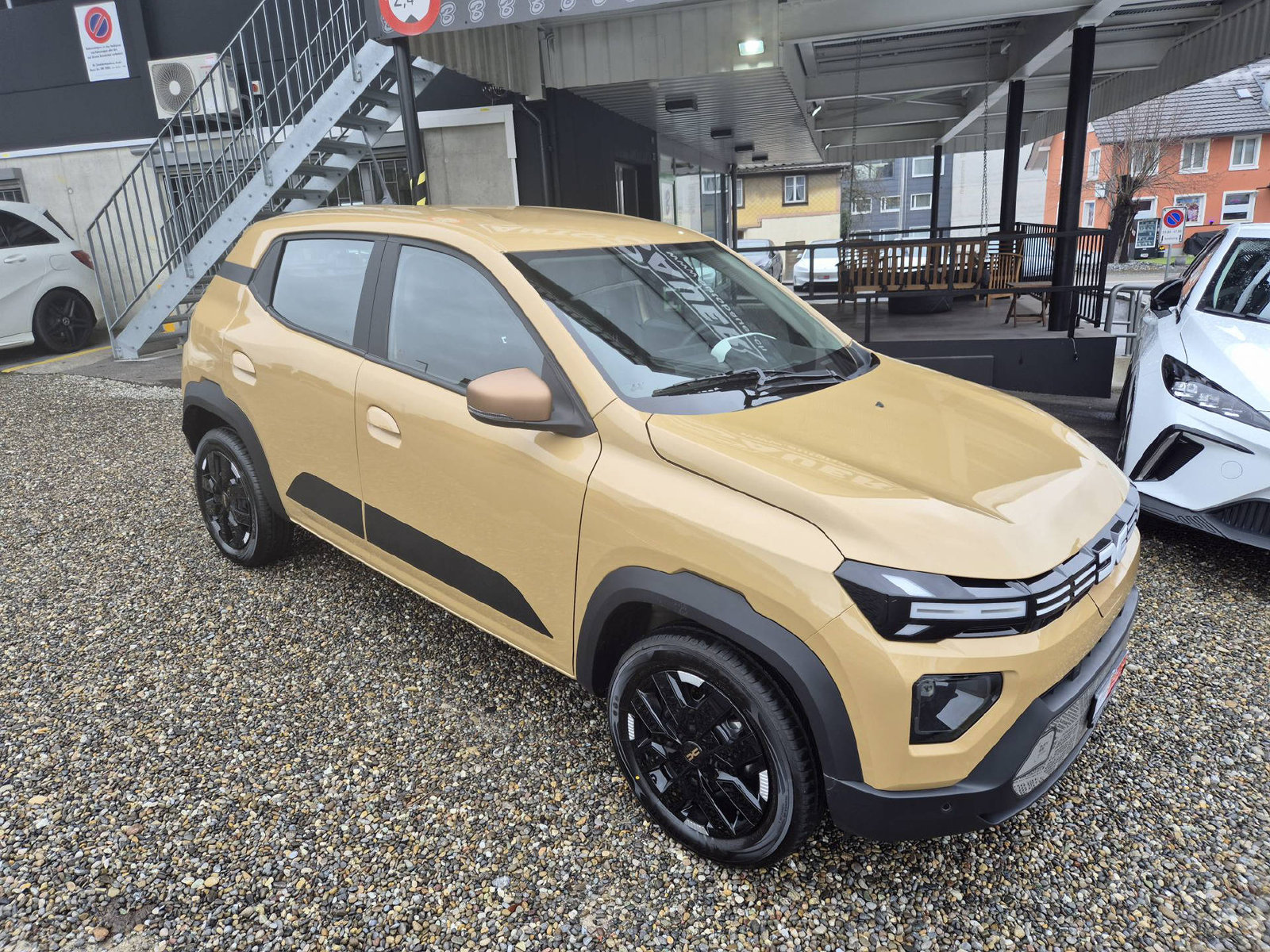 DACIA Spring Extreme, Electric, Second hand / Used, Automatic - 2