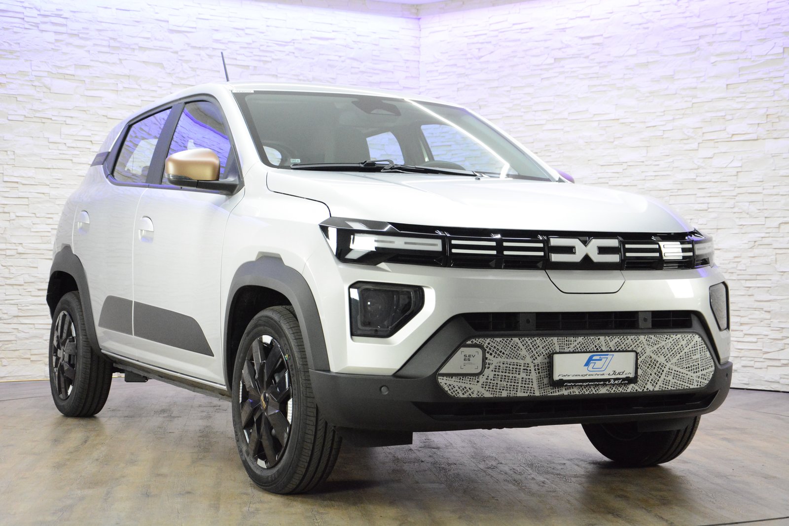 DACIA Spring Extreme *CCS-Ladeanschluss*, Electric, Second hand / Used, Automatic - 2