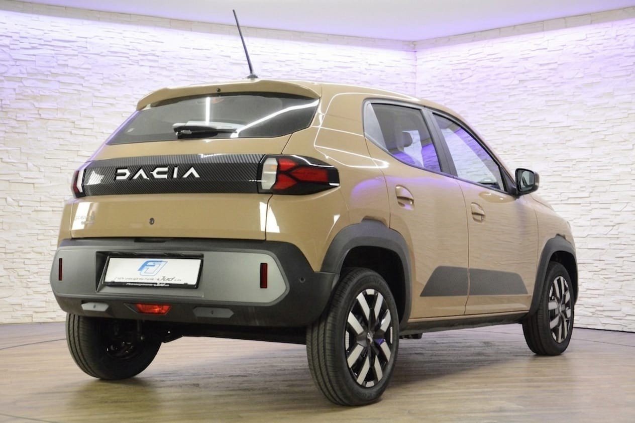 DACIA Spring Expression *CCS-Ladeanschluss*, Electric, Second hand / Used, Automatic - 5