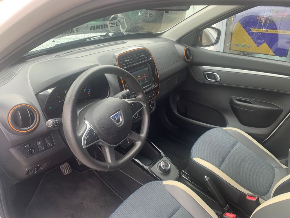 DACIA SPRING Cofort Plus, Elektro, Occasion / Gebraucht, Automatik - 3