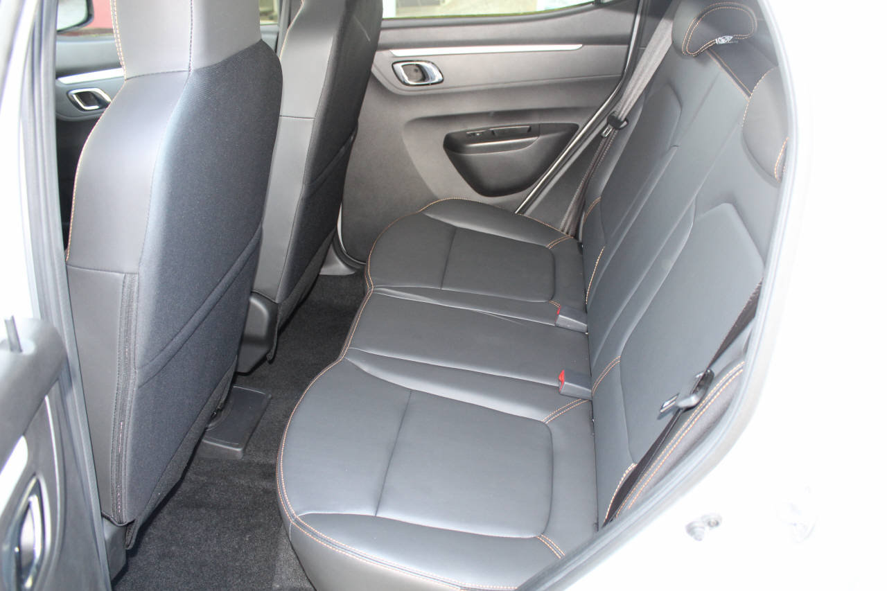 DACIA Spring Comfort Plus, Elektro, Vorführwagen, Automatik - 7