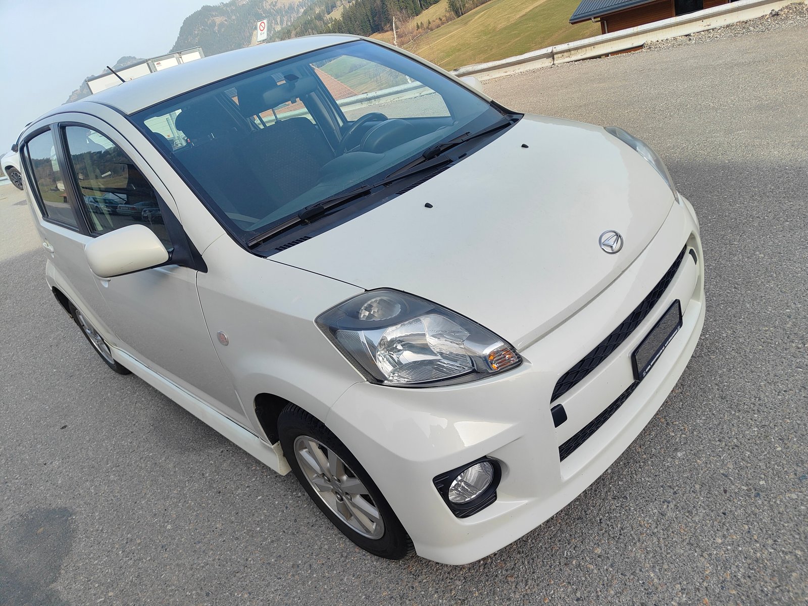 DAIHATSU Sirion 1.3 S eco-4WD
