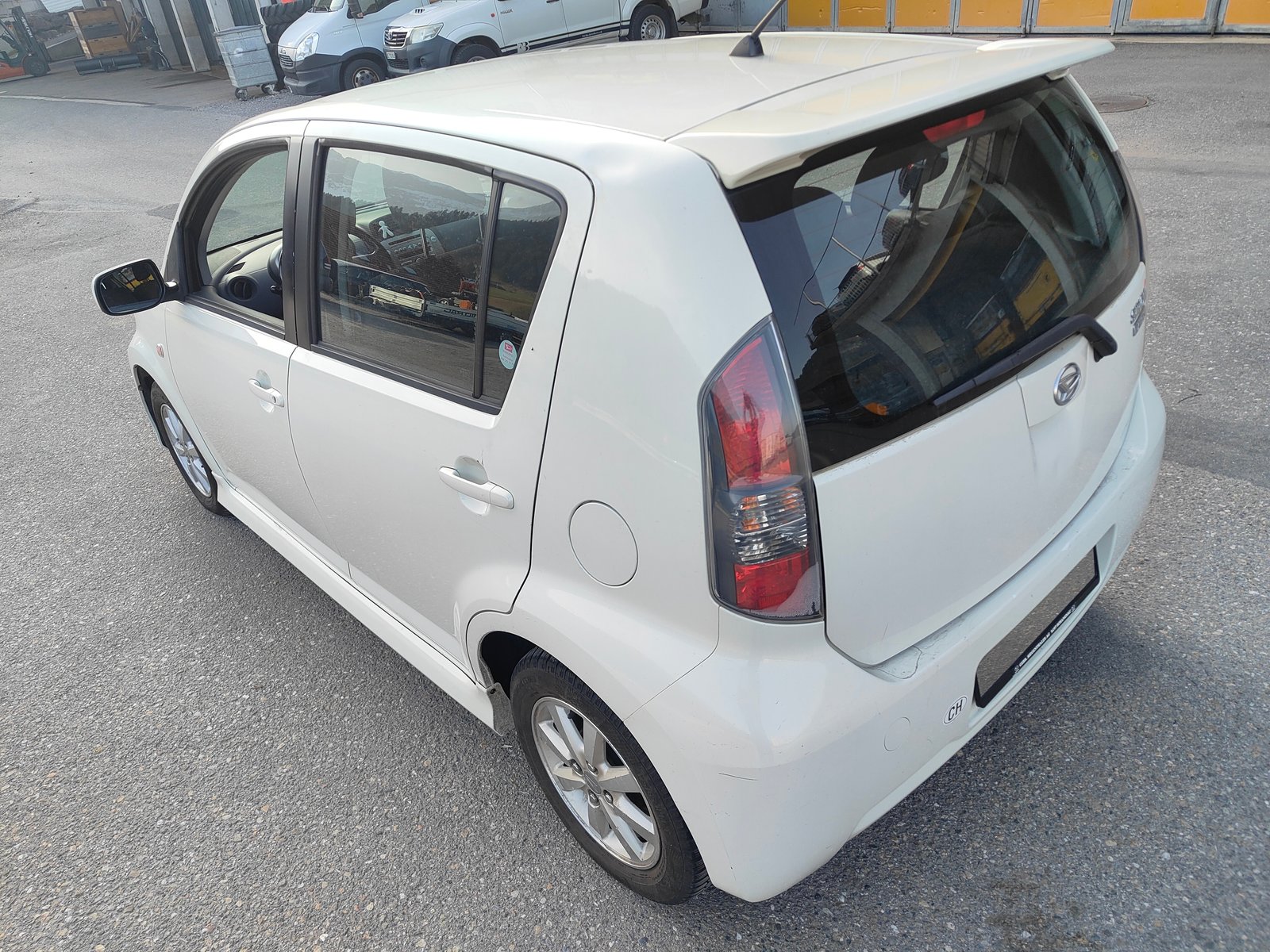 DAIHATSU Sirion 1.3 S eco-4WD, Essence, Occasion / Utilisé, Manuelle - 7
