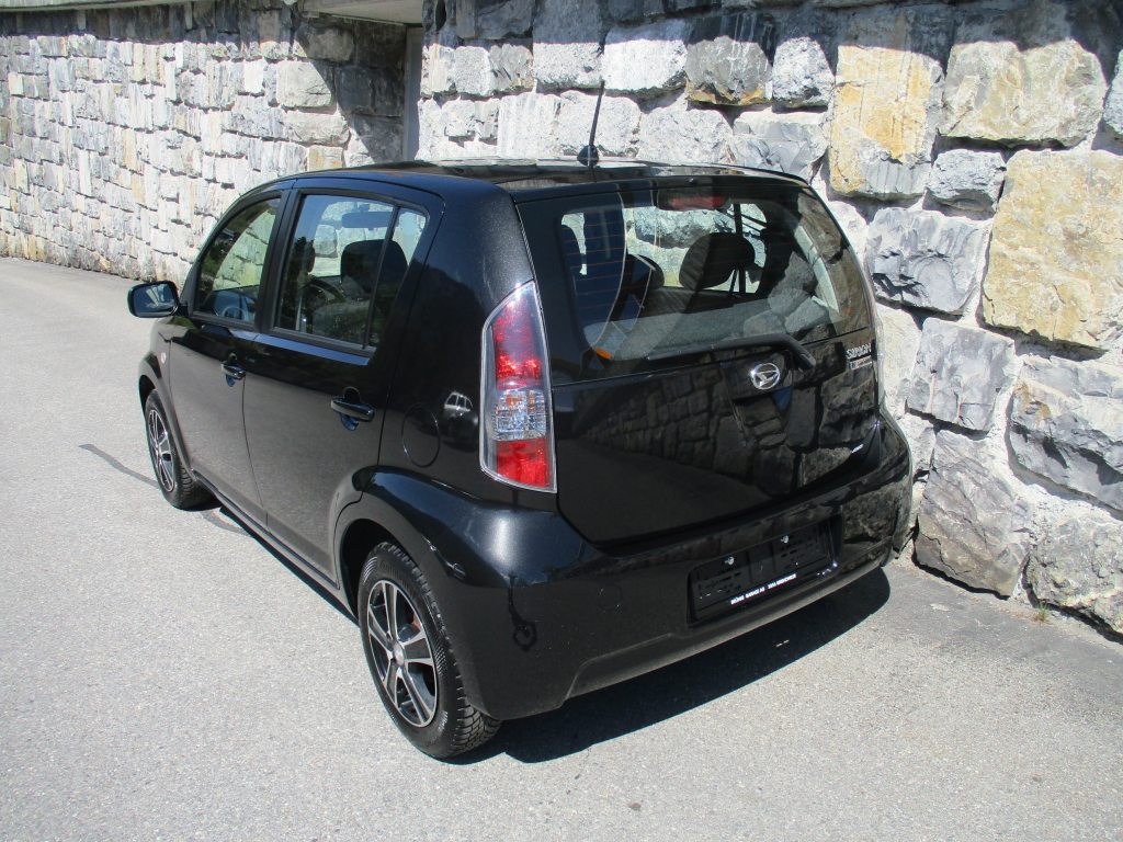 DAIHATSU SIRION 1.3 S eco 4WD, Benzin, Occasion / Gebraucht, Handschaltung - 3